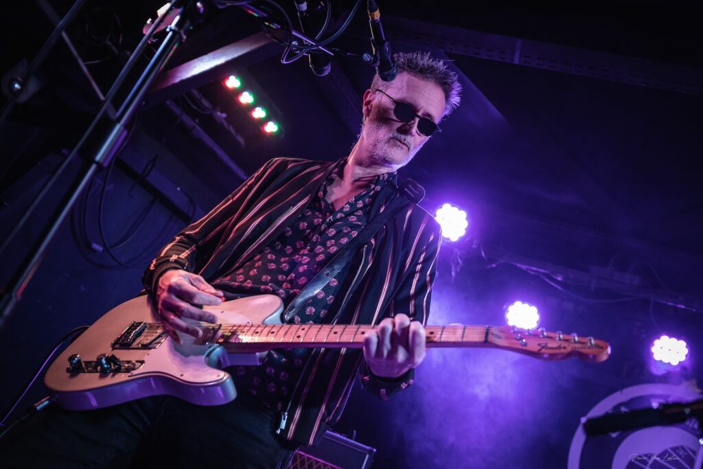 201015210706_4A4A1517